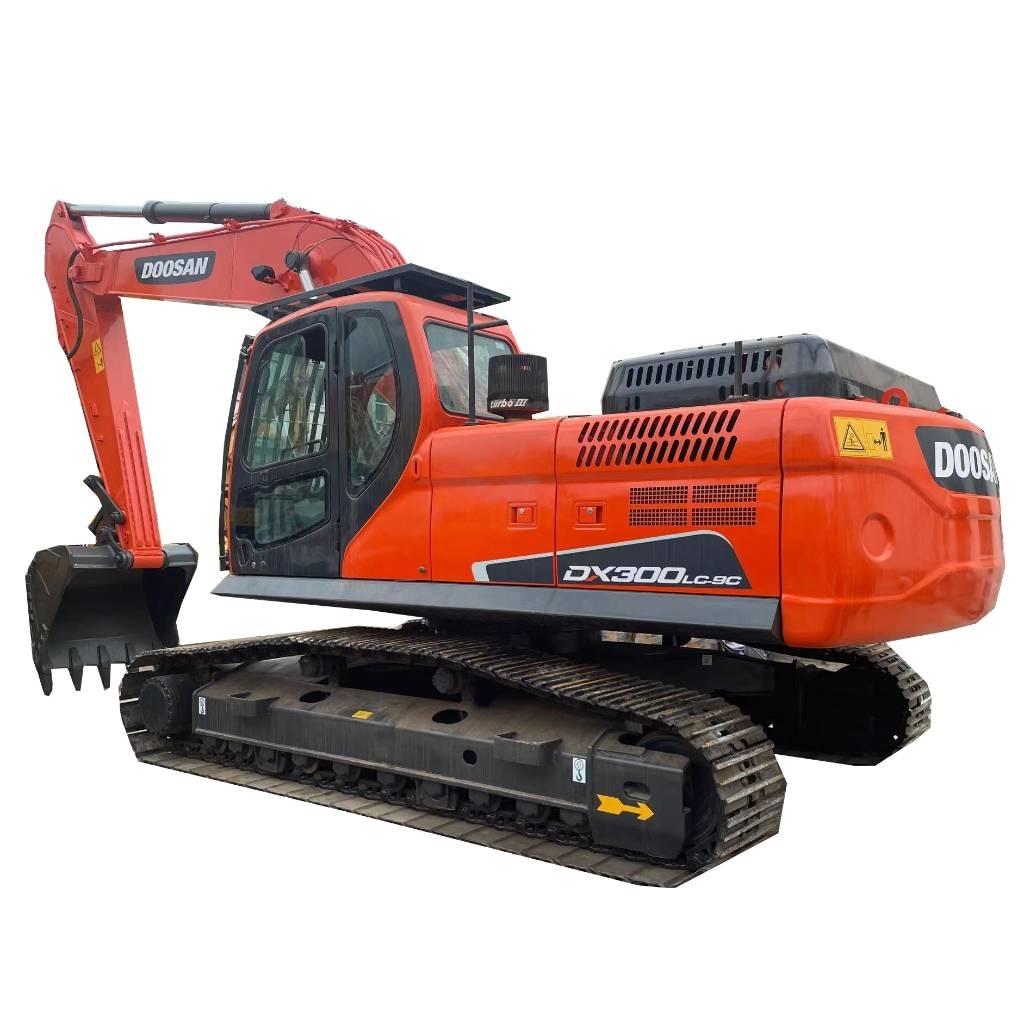Doosan DX300 Excavadoras sobre orugas