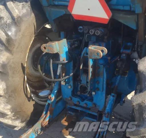 Ford 6700 . Tractores