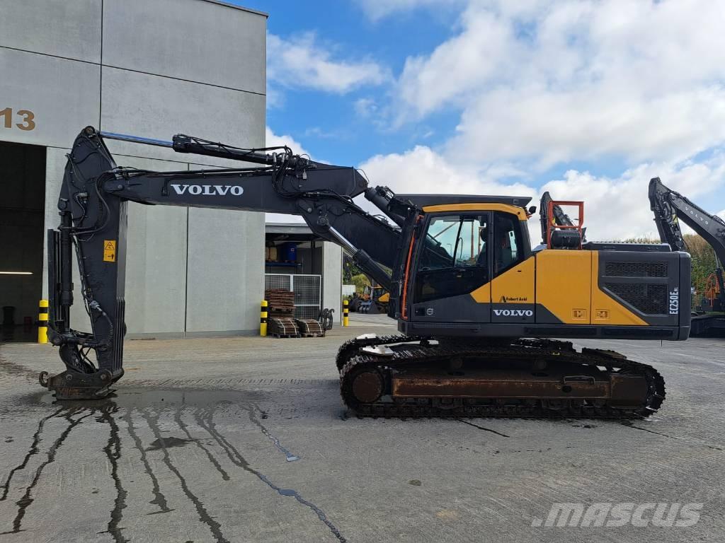 Volvo EC 250 ENL Excavadoras sobre orugas