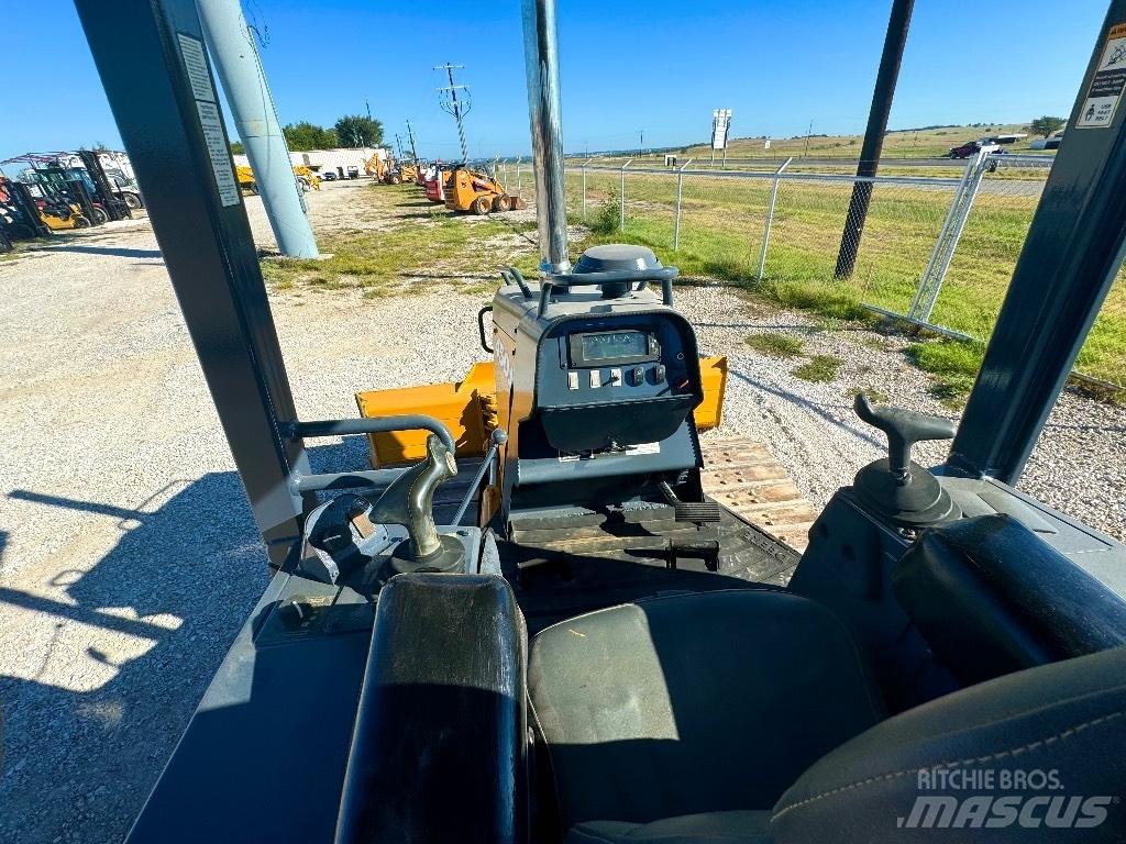 DEERE 450J Buldozer sobre oruga