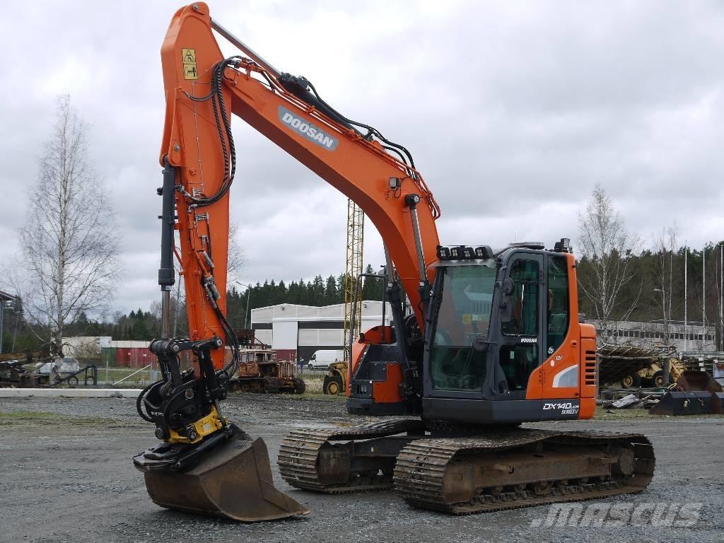 Doosan DX 140 LCR-5 Excavadoras sobre orugas