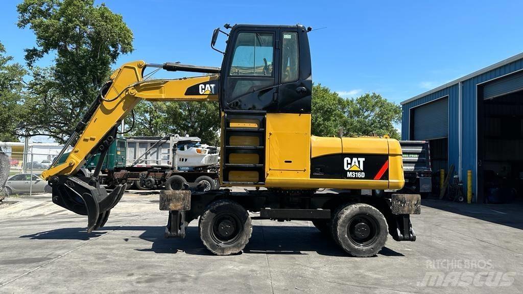 CAT 320 D Excavadoras de ruedas