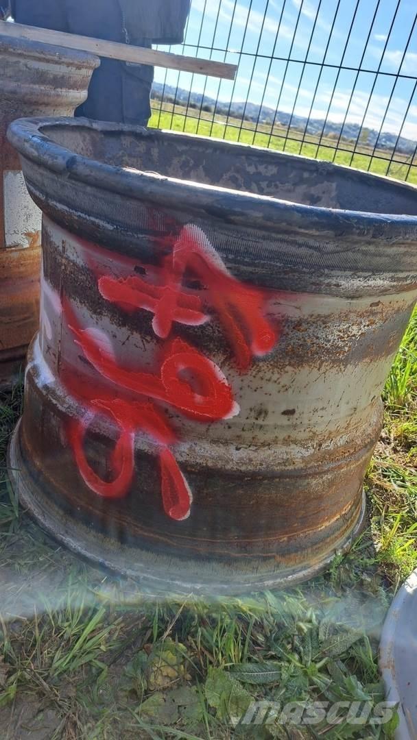 Valmet 890 20x26,5 Llantas