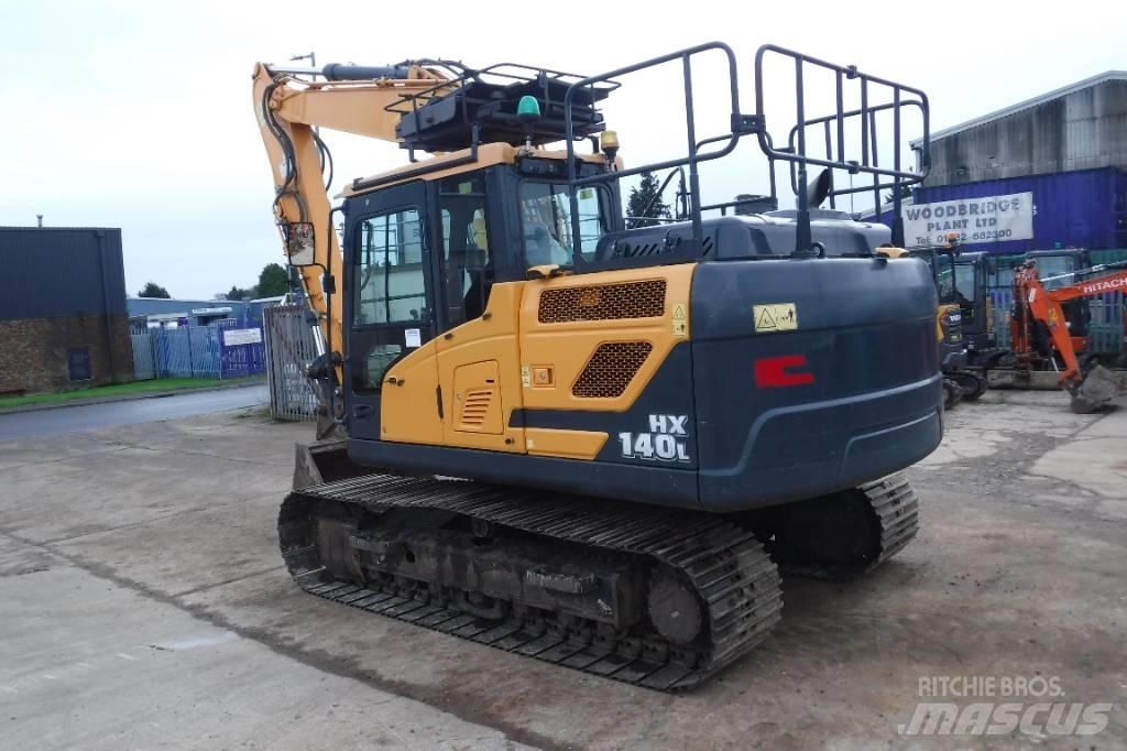 Hyundai HX140L Excavadoras sobre orugas