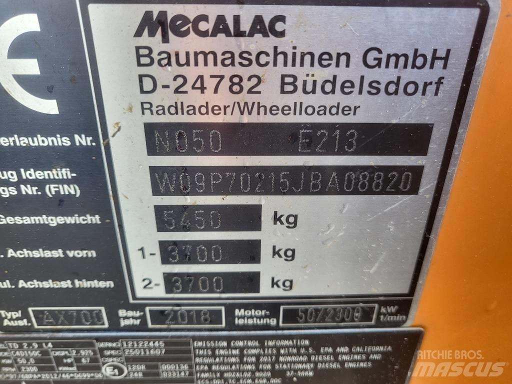 Mecalac AX 700 Cargadoras sobre ruedas