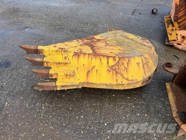 ADCO 100 Plataformas y cucharones