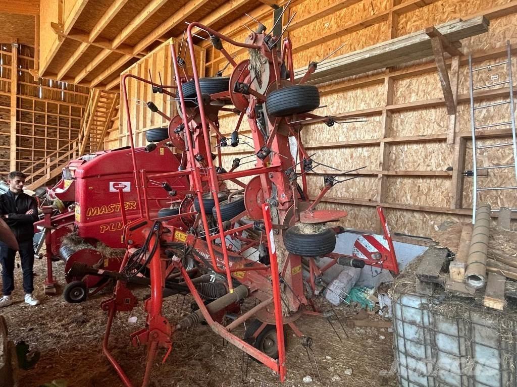Kuhn GF10812 Rastrilladoras y rastrilladoras giratorias