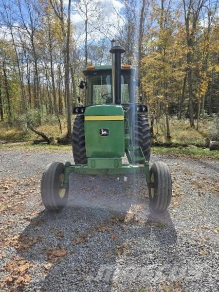 John Deere 4430 Tractores