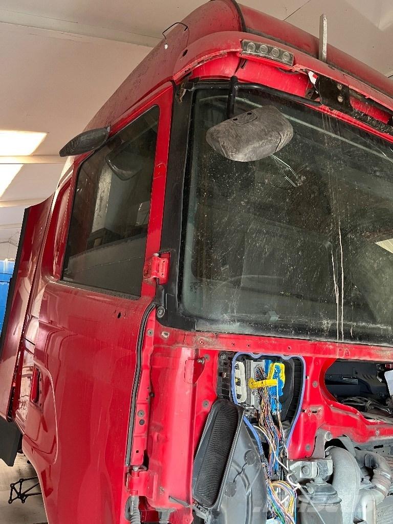 Scania CR19H Cabinas
