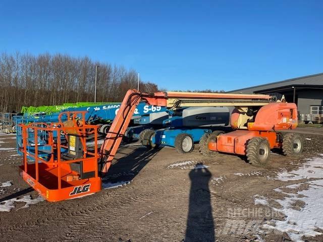 JLG 660 SJ Plataformas con brazo de elevación manual