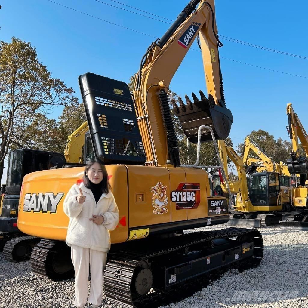 Sany SY 135 Excavadoras sobre orugas