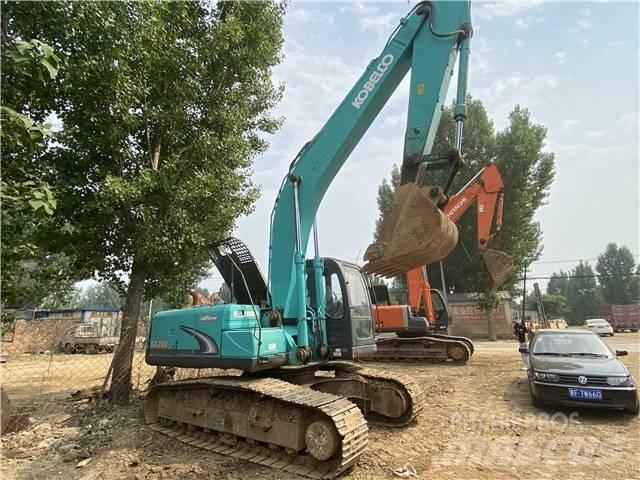 Kobelco SK200-8 Excavadoras sobre orugas