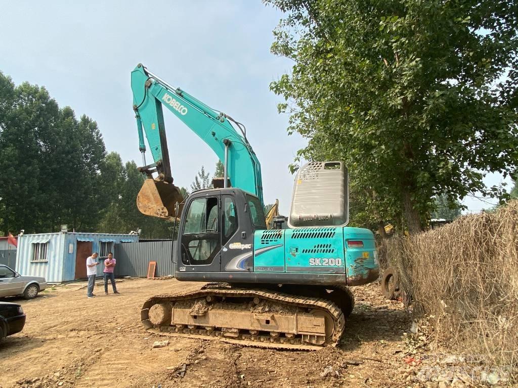 Kobelco SK200-8 Excavadoras sobre orugas