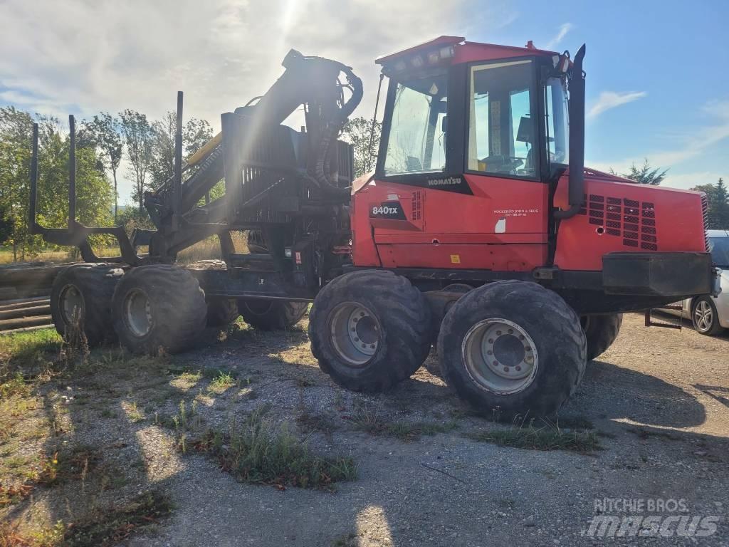 Komatsu 840 TX Transportadoras