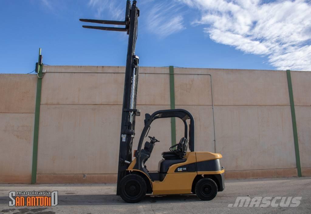 CAT DP 35 N Camiones diesel