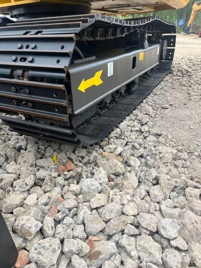 Komatsu PC70-8 Excavadoras 7t - 12t