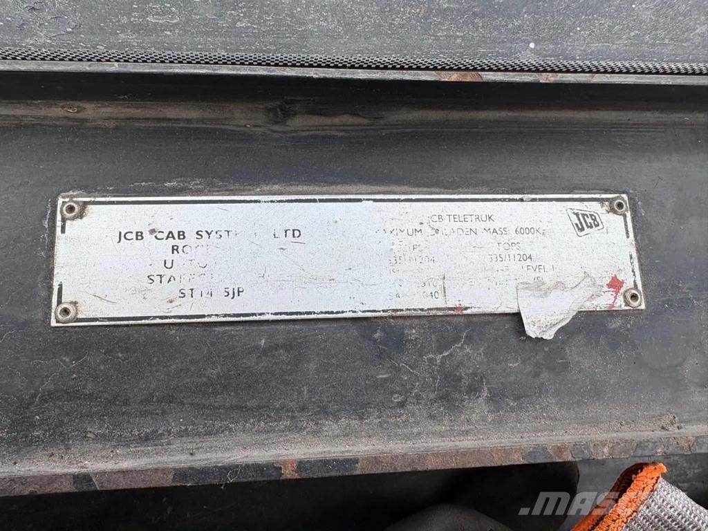 JCB TLT 35D TCR Manipuladores telescópicos agrícolas