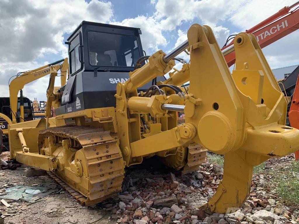 Shantui SD 32 Buldozer sobre oruga