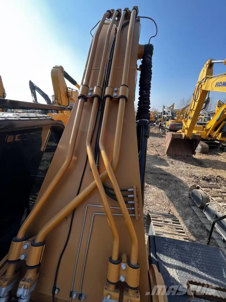 CAT 330 D2 Excavadoras sobre orugas