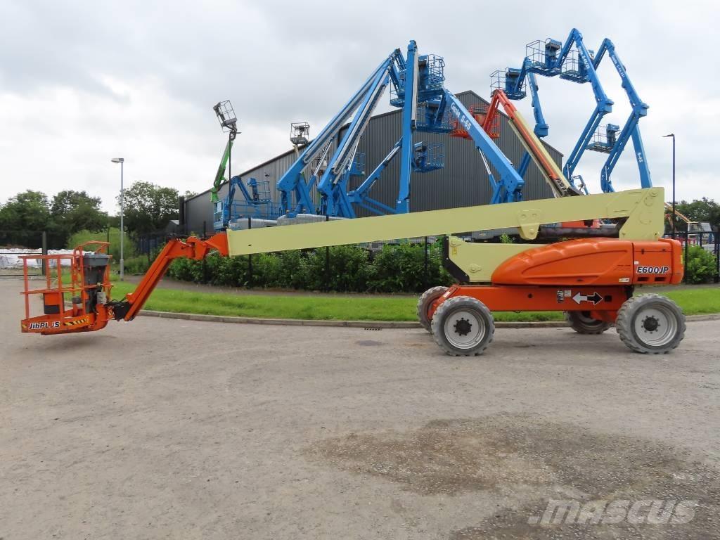 JLG E 600 JP Plataformas con brazo de elevación telescópico