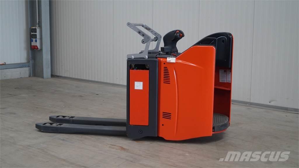 Linde T20SP kurz Montacargas de baja elevación