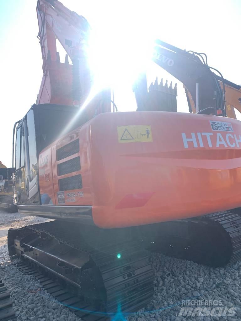 Hitachi ZX 200 Excavadoras sobre orugas