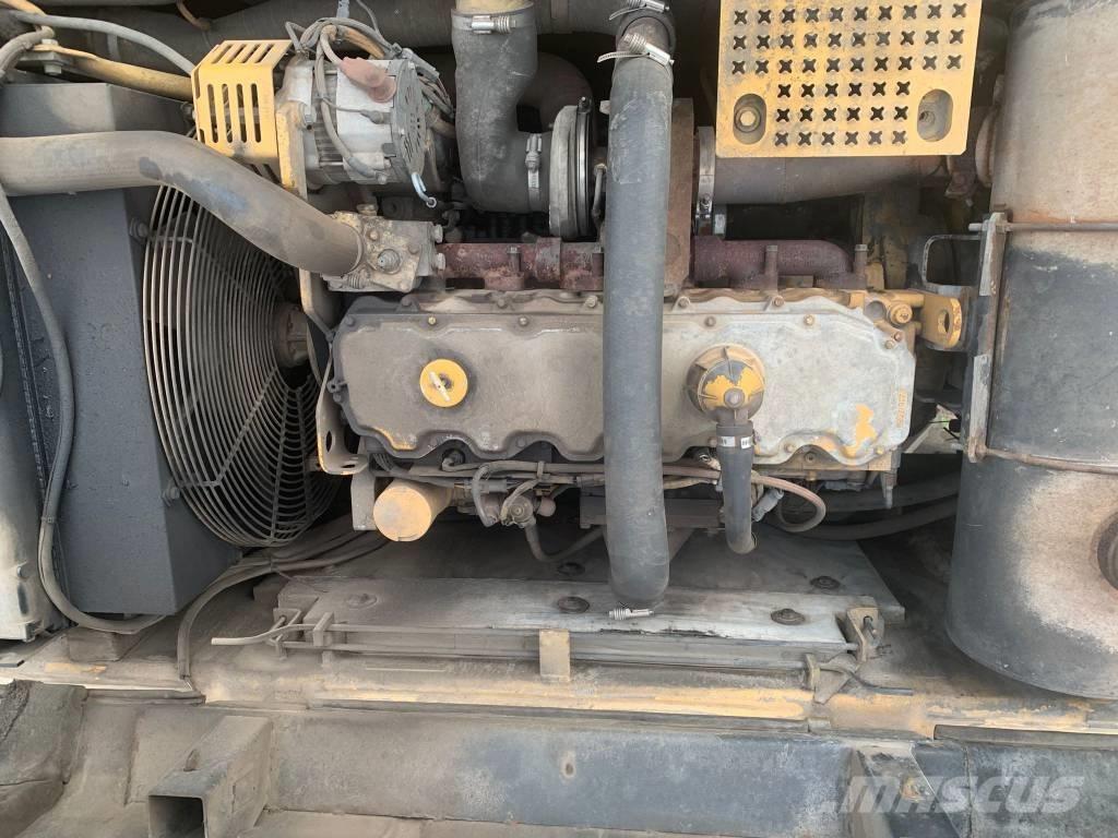 CAT M 325 C L MH Manejadores de residuos industriales