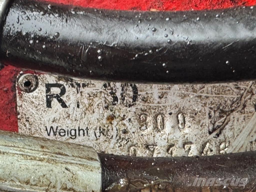 Komatsu PW 98 MR-6 Excavadoras de ruedas