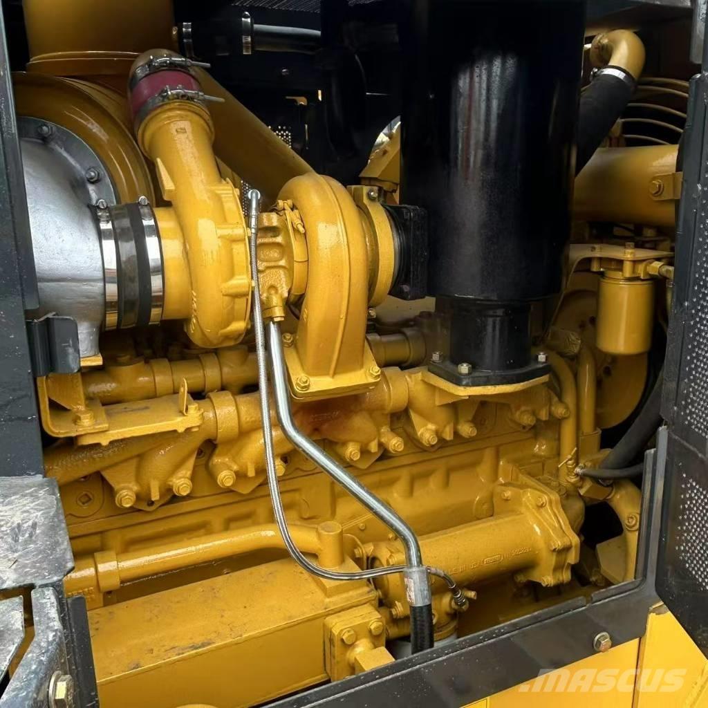 Shantui SD 22 Buldozer sobre oruga