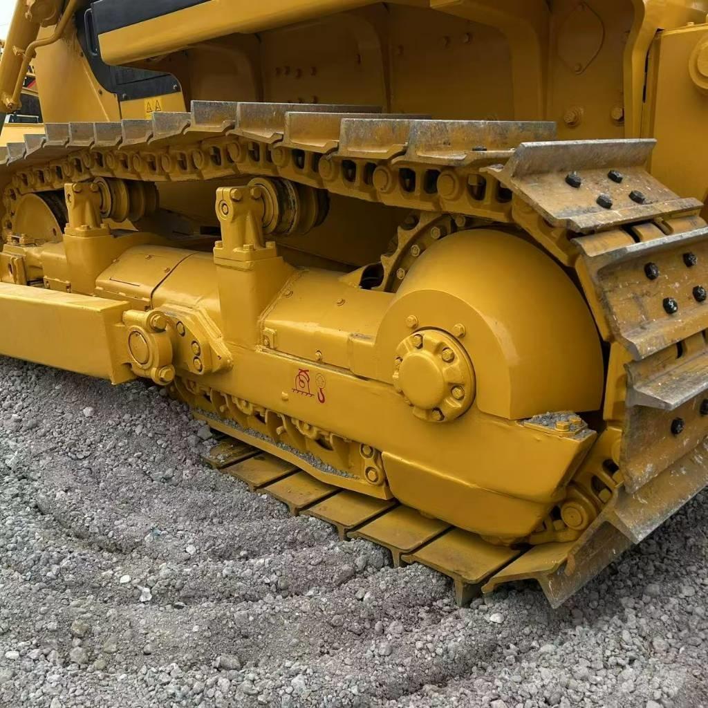 Shantui SD 22 Buldozer sobre oruga