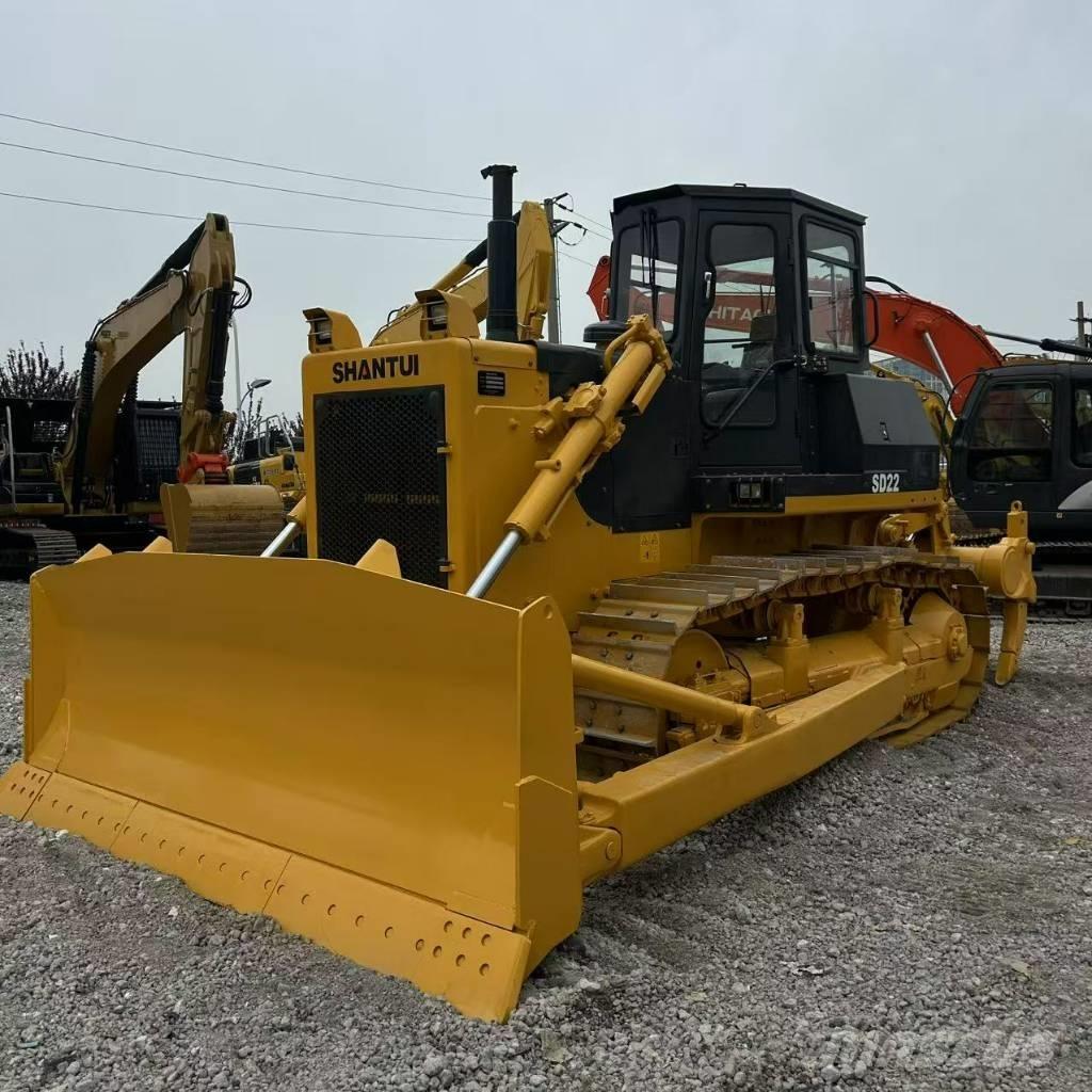 Shantui SD 22 Buldozer sobre oruga