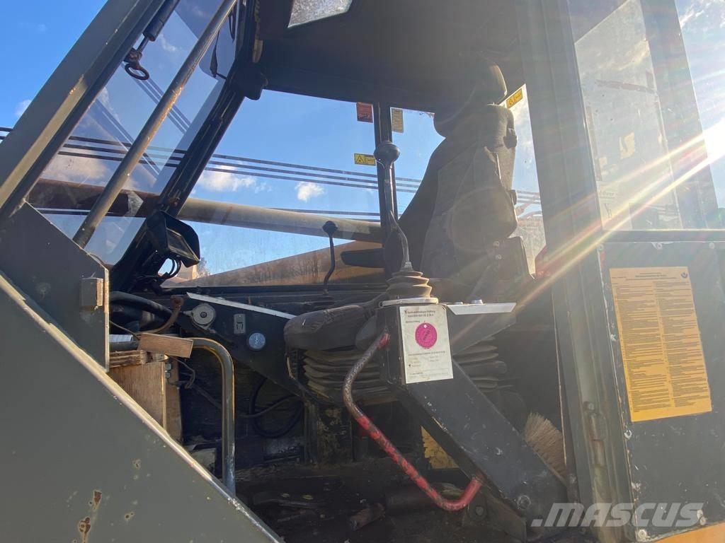 Sennebogen S 1225 R Excavadoras dragalinas