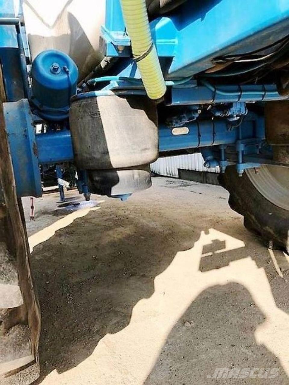 Agrio MAMUT 6036 Pulverizadores arrastrados