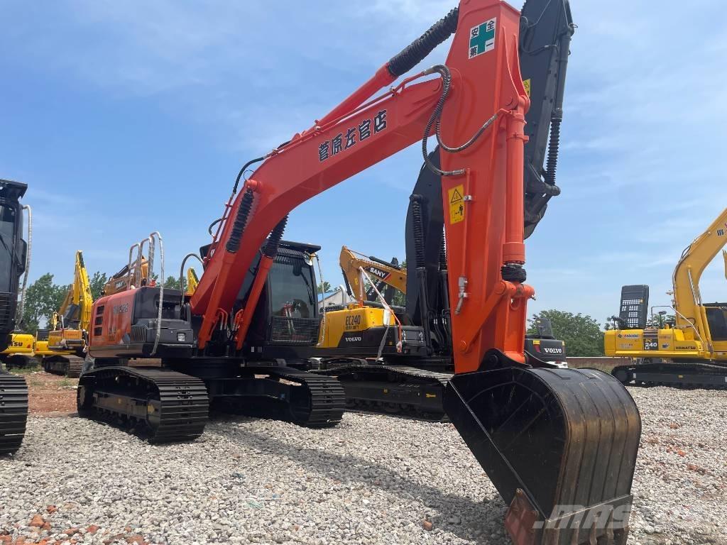 Hitachi ZX 200 Excavadoras sobre orugas