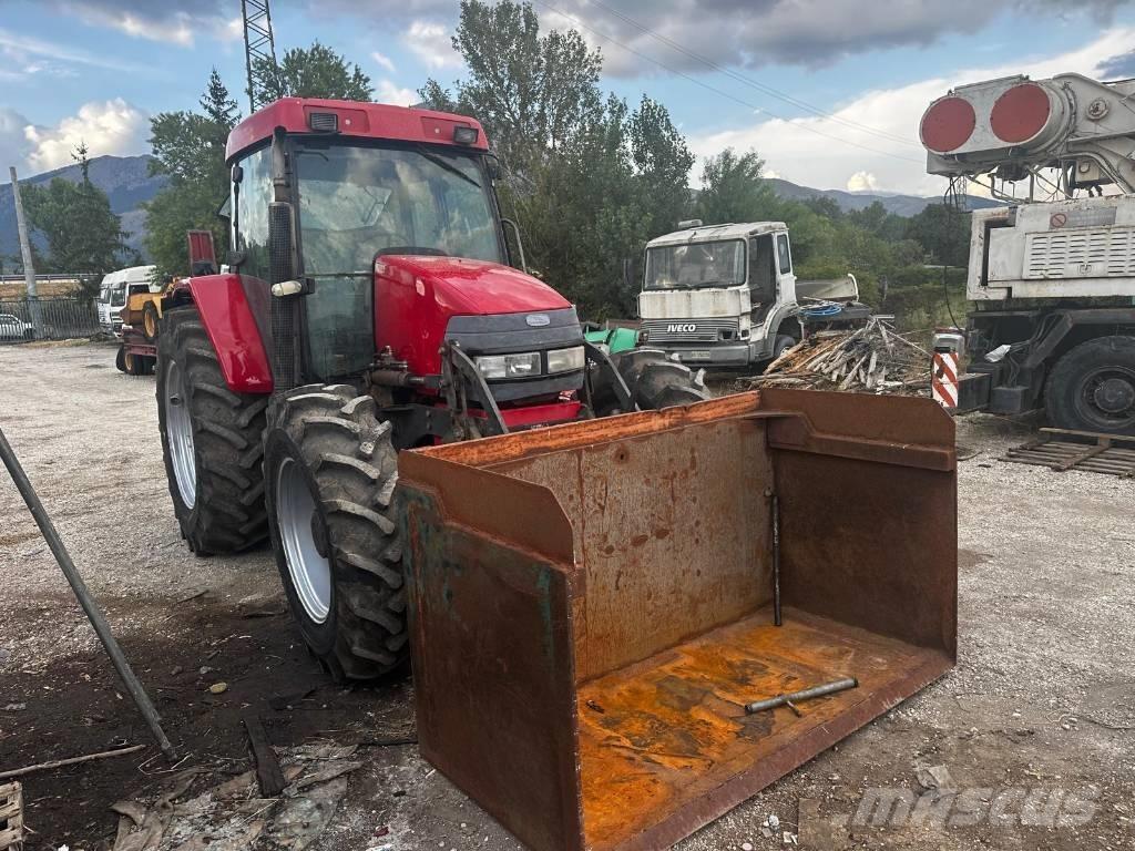 McCormick MC 100 Y Tractores