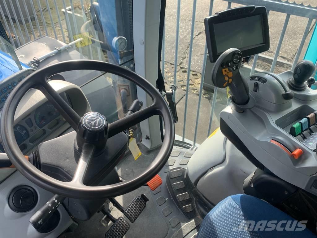 New Holland T 6080 Tractores