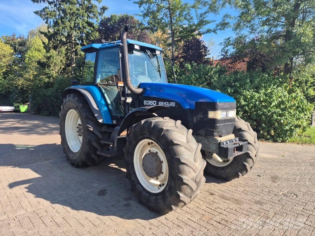 New Holland 8360 Tractores