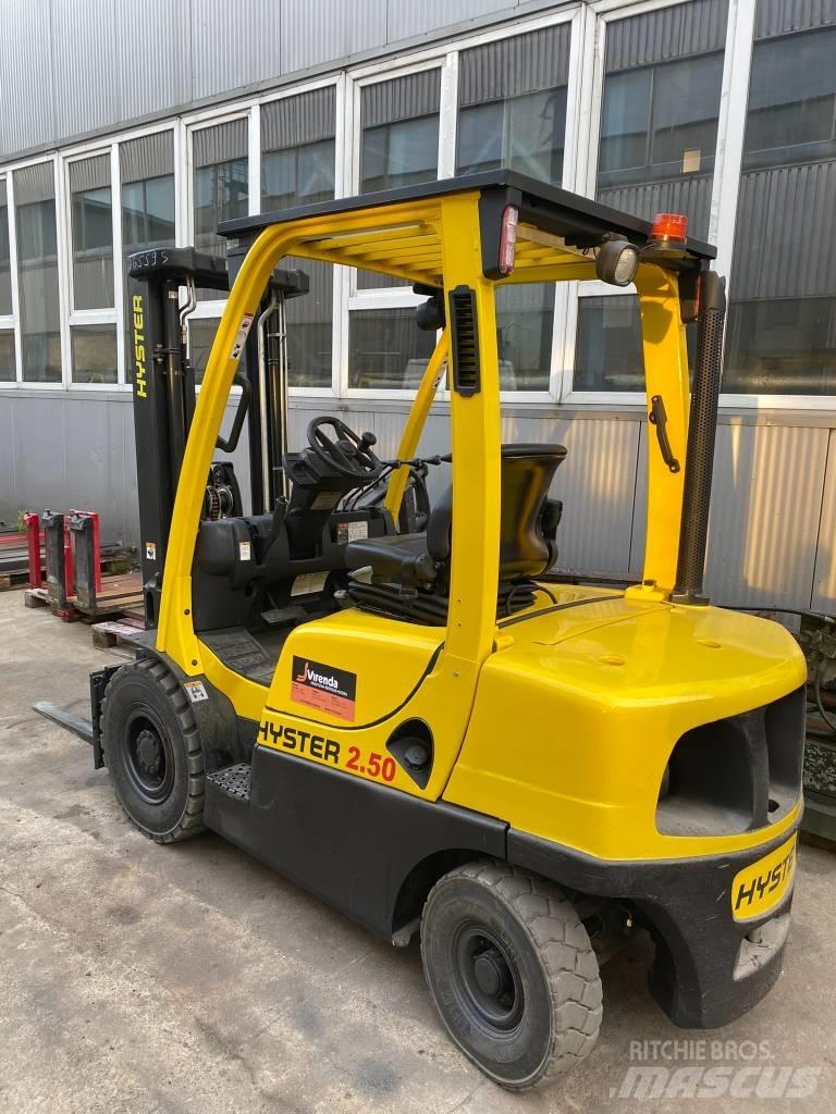 Hyster H2.50FT Camiones diesel