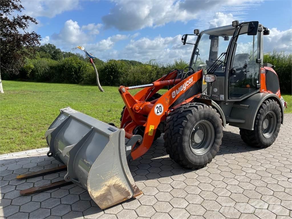 Atlas AR400 Cargadoras sobre ruedas