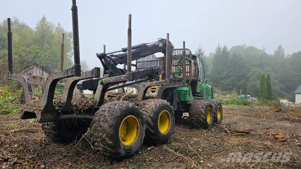 John Deere 1110 E Transportadoras