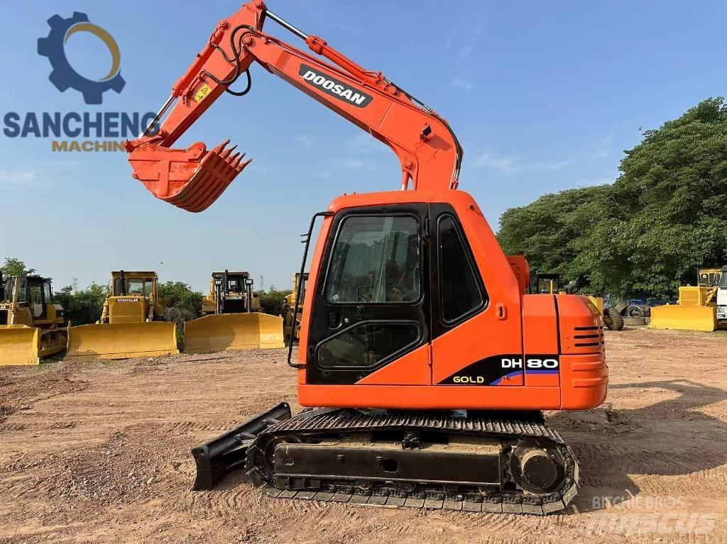 Doosan DH 80 Excavadoras 7t - 12t