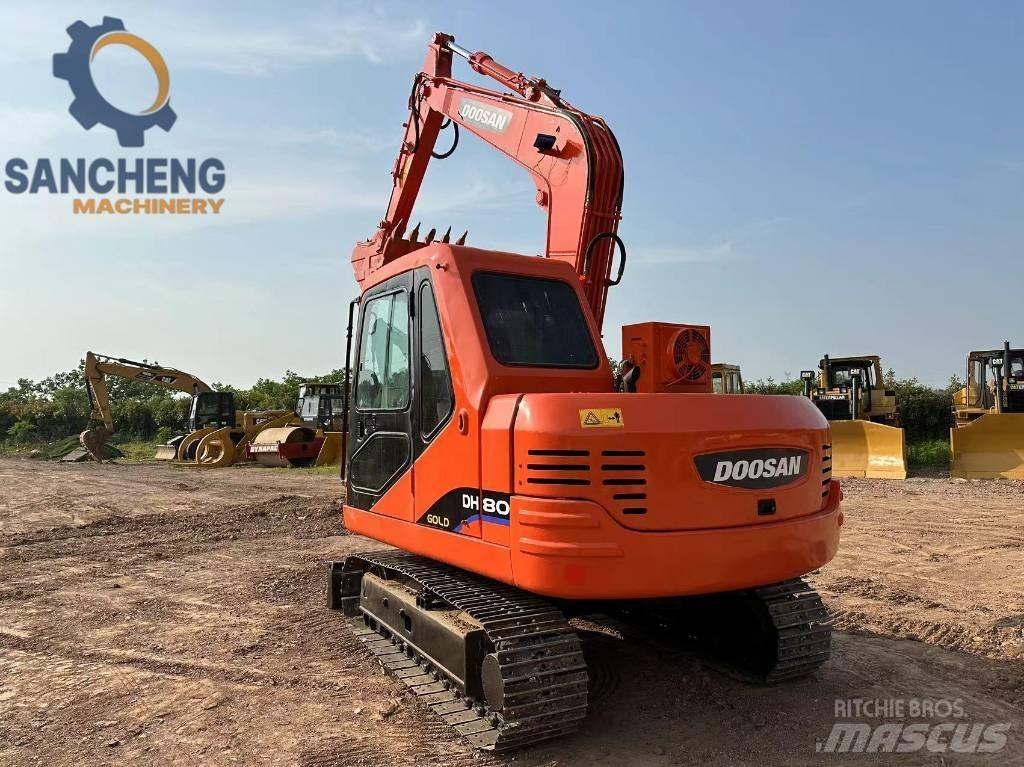 Doosan DH 80 Excavadoras 7t - 12t