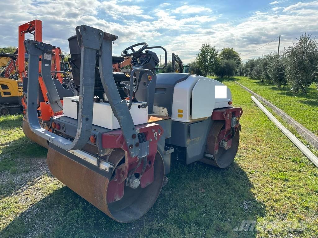 Dynapac CC 1300 Rodillos de doble tambor