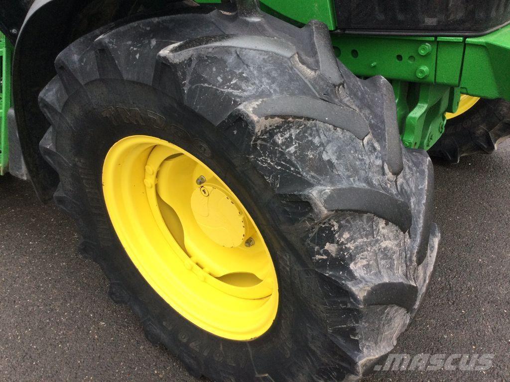 John Deere 6110M Tractores
