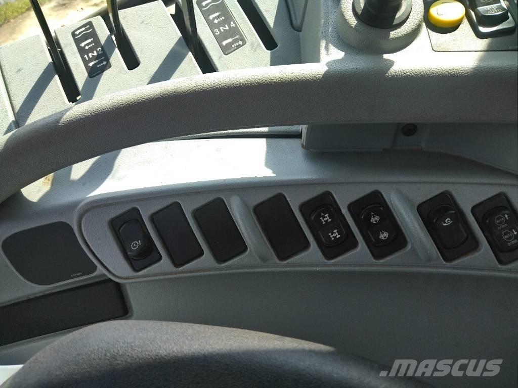 New Holland T 6.175 Tractores