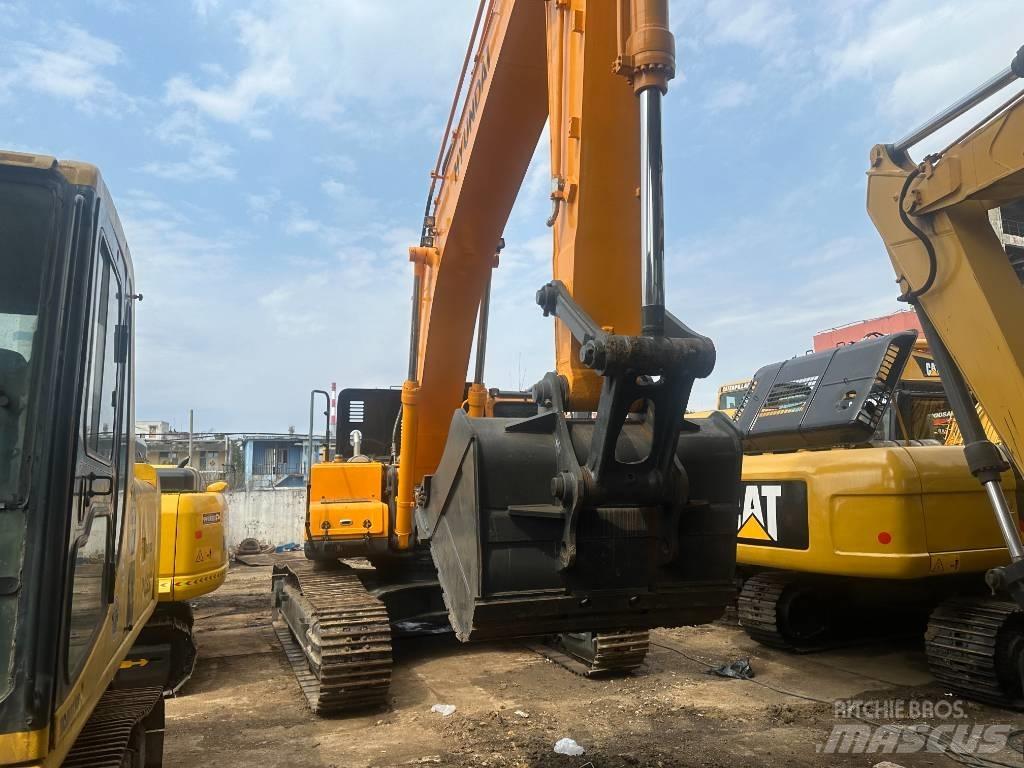 Hyundai 330-9S Excavadoras sobre orugas