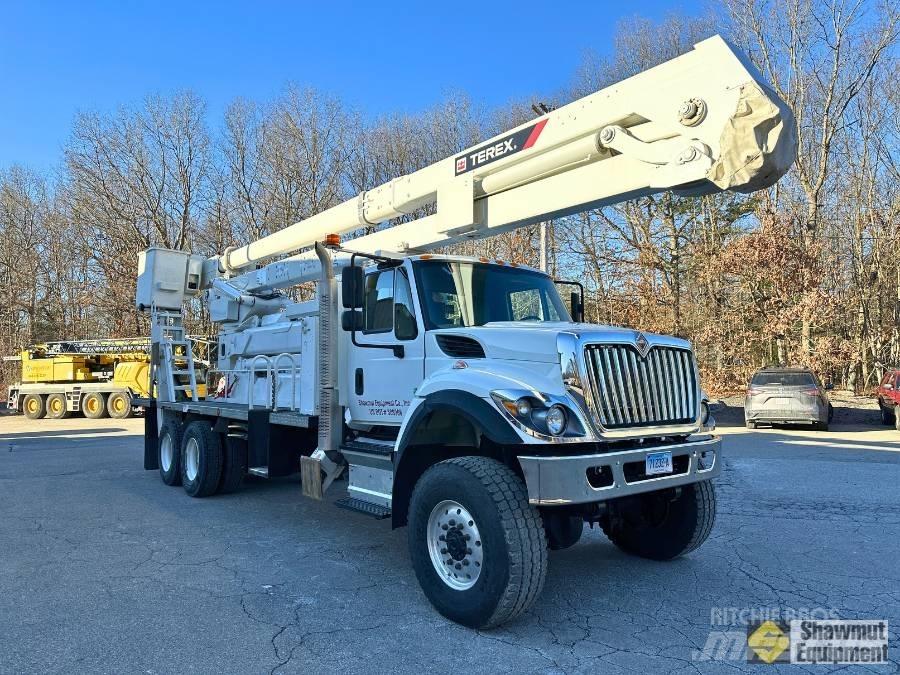 Terex RMX75-100 Plataformas sobre camión