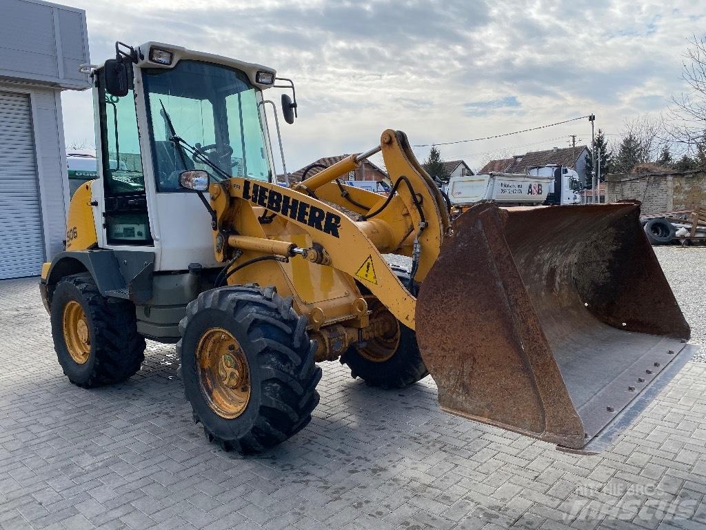 Liebherr 506 Stereo Cargadoras sobre ruedas