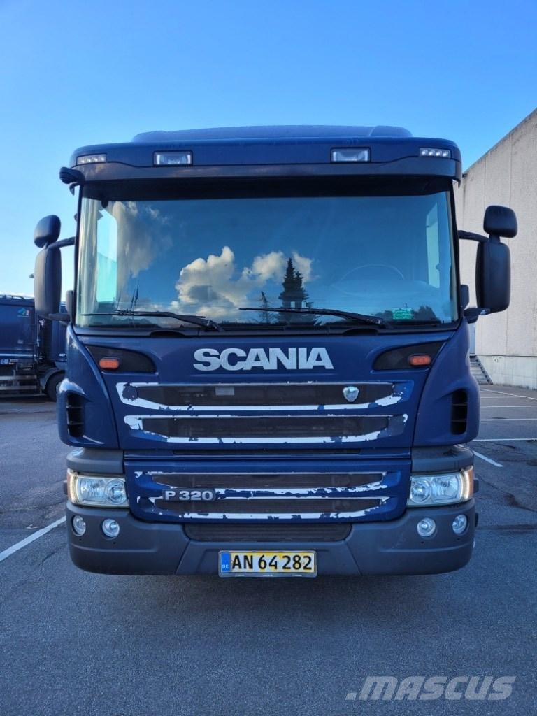 Scania P 320 Camiones de basura