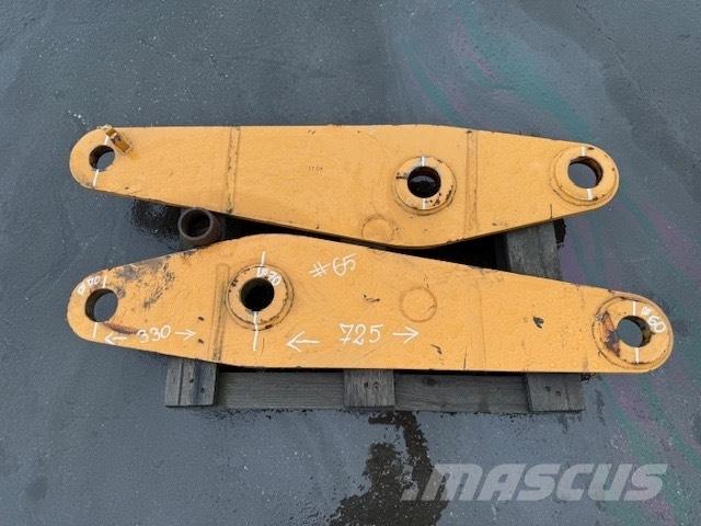 CNH BUCKET LINK Cucharones